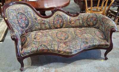 Chaise Lounge
