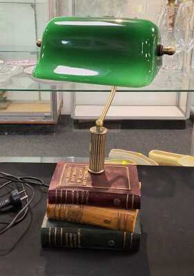163 · BOOK LAMP
