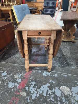 196 · DROPSIDE TABLE