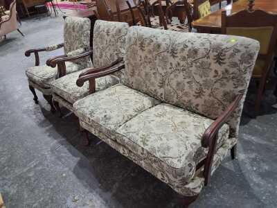 199 · LOUNGE SUITE