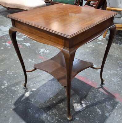Gramophone Table