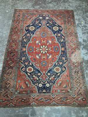 Rug