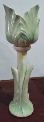 Pedestal Jardiniere