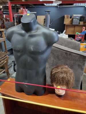 Mannequin And Head