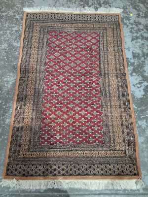 Rug