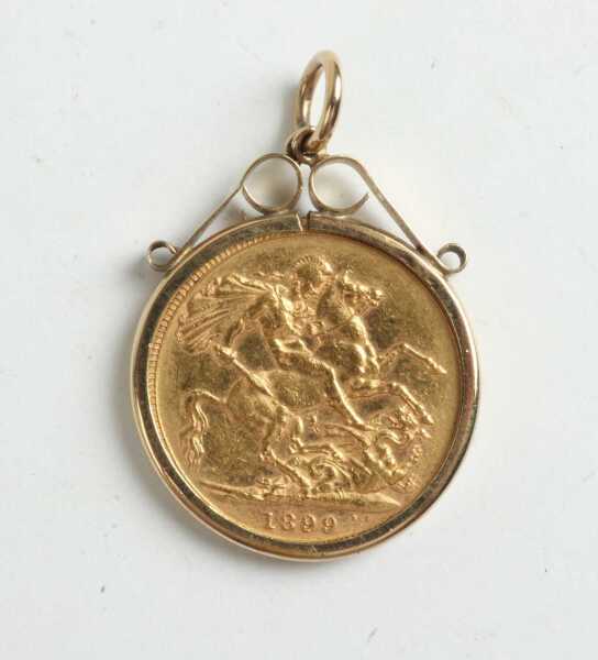 SOVEREIGN PENDANT
