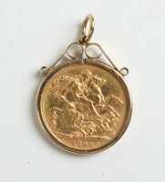 SOVEREIGN PENDANT