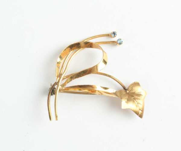 GOLD BROOCH