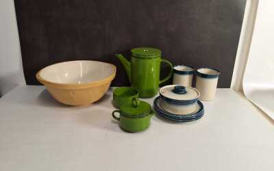 Assorted Ceramics