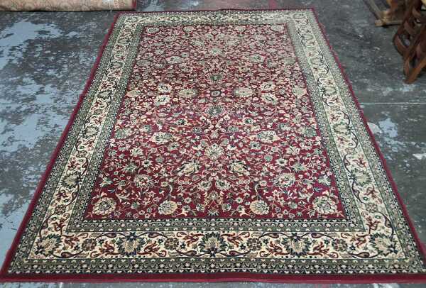 FLOOR RUG