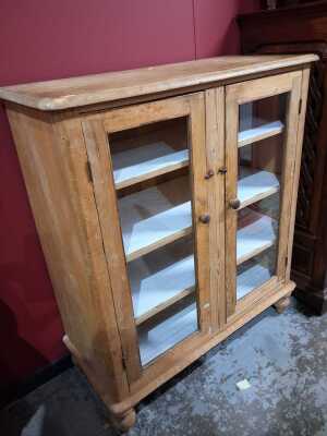 Kitchen Cabinet