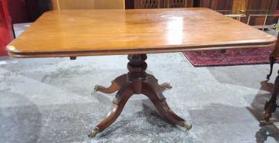 Tilt Top Table