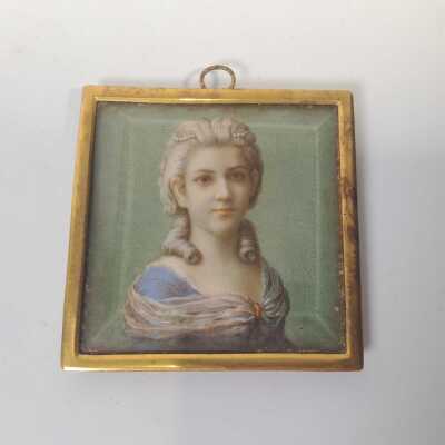 1019 · PORTRAIT MINIATURE
