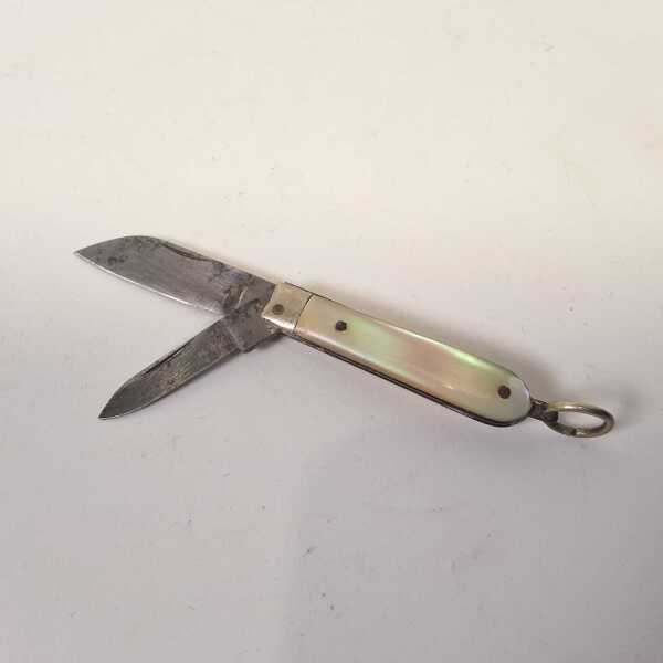 MINIATURE POCKET KNIFE
