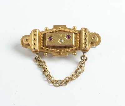 1021 · GOLD BROOCH