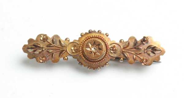 GOLD BROOCH