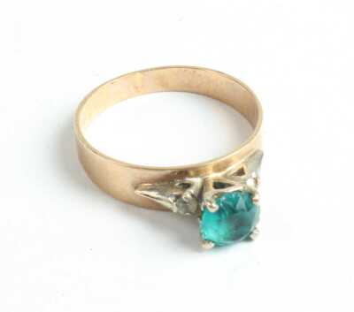 1060 · GOLD RING