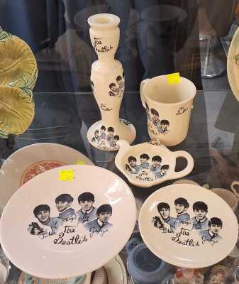 1224 · BEATLES CHINA
