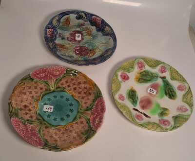 1231 · MAJOLICA PLATES