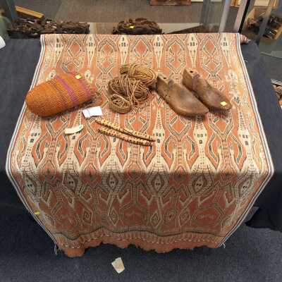 1246 · COLLECTABLES