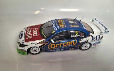 1300 · MODEL CAR