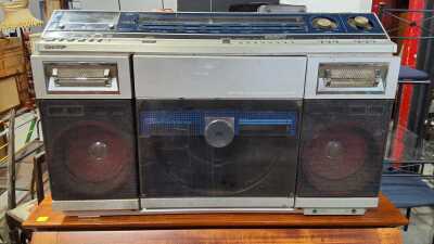 Portable Stereo