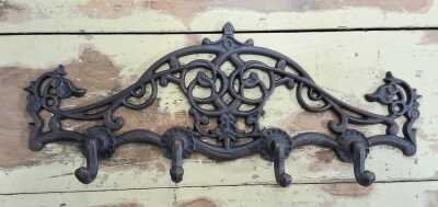 1380 · WALL HOOKS
