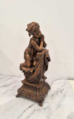 Praying Girl Statue