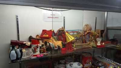 1474 · VINTAGE TOYS