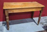 FARM HOUSE TABLE