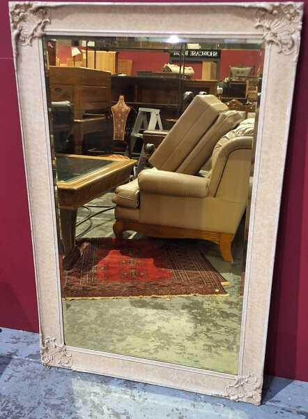TINTED MIRROR