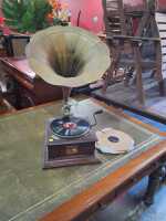 GRAMOPHONE