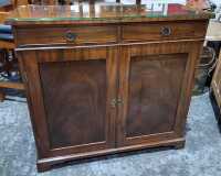 PETITE CHIFFONIER