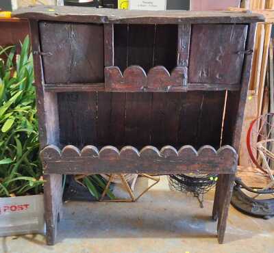 Folk Cabinet
