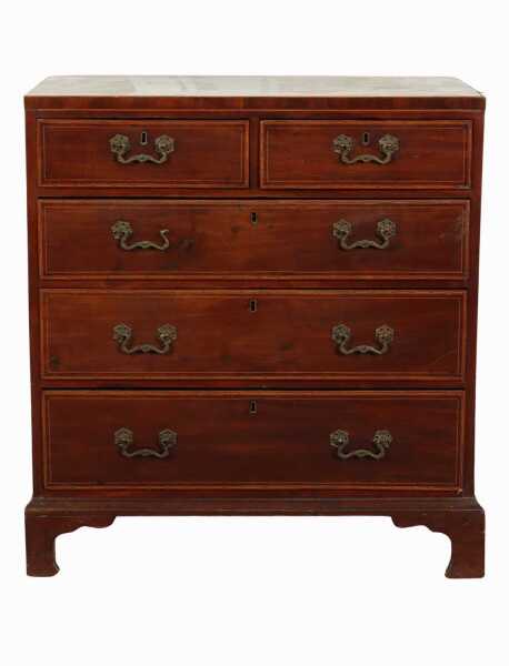 CHEST OF DRAWERS