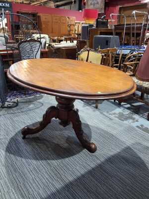 262 · LOO TABLE