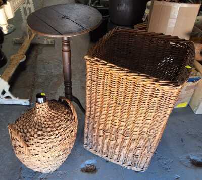 293 · VINTAGE LOT