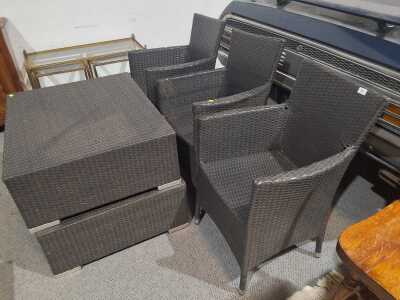 400 · OUTDOOR FURNITURE
