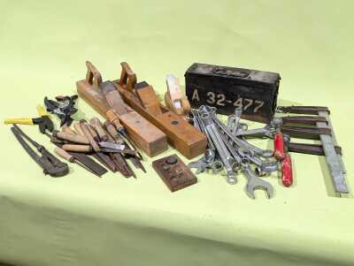 419 · HAND TOOLS