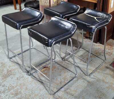 436 · BARSTOOLS