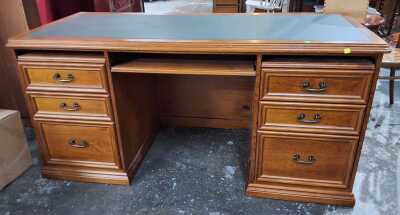 Pedestal Desk
