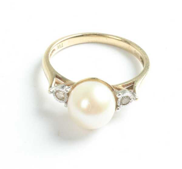 GOLD RING