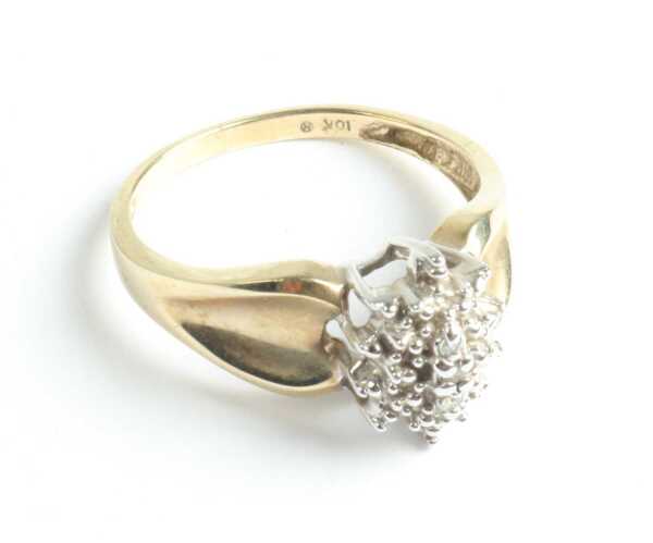 GOLD RING