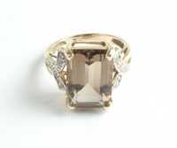 GOLD RING