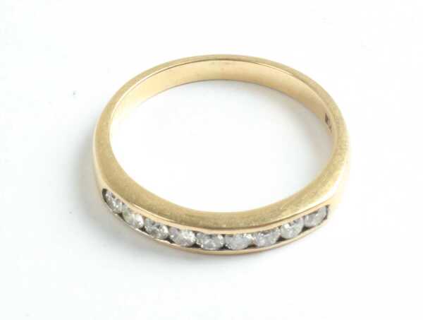 GOLD RING