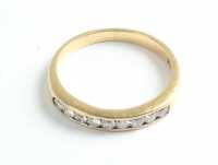 GOLD RING
