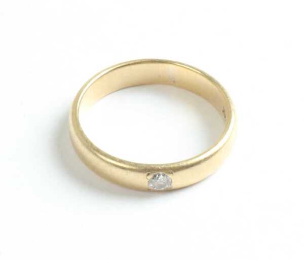GOLD RING