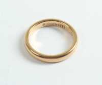 GOLD RING