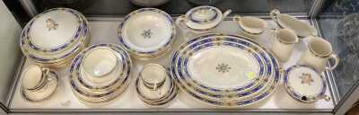 Royal Worcester Dinner Service