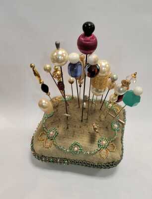 Hatpin Display